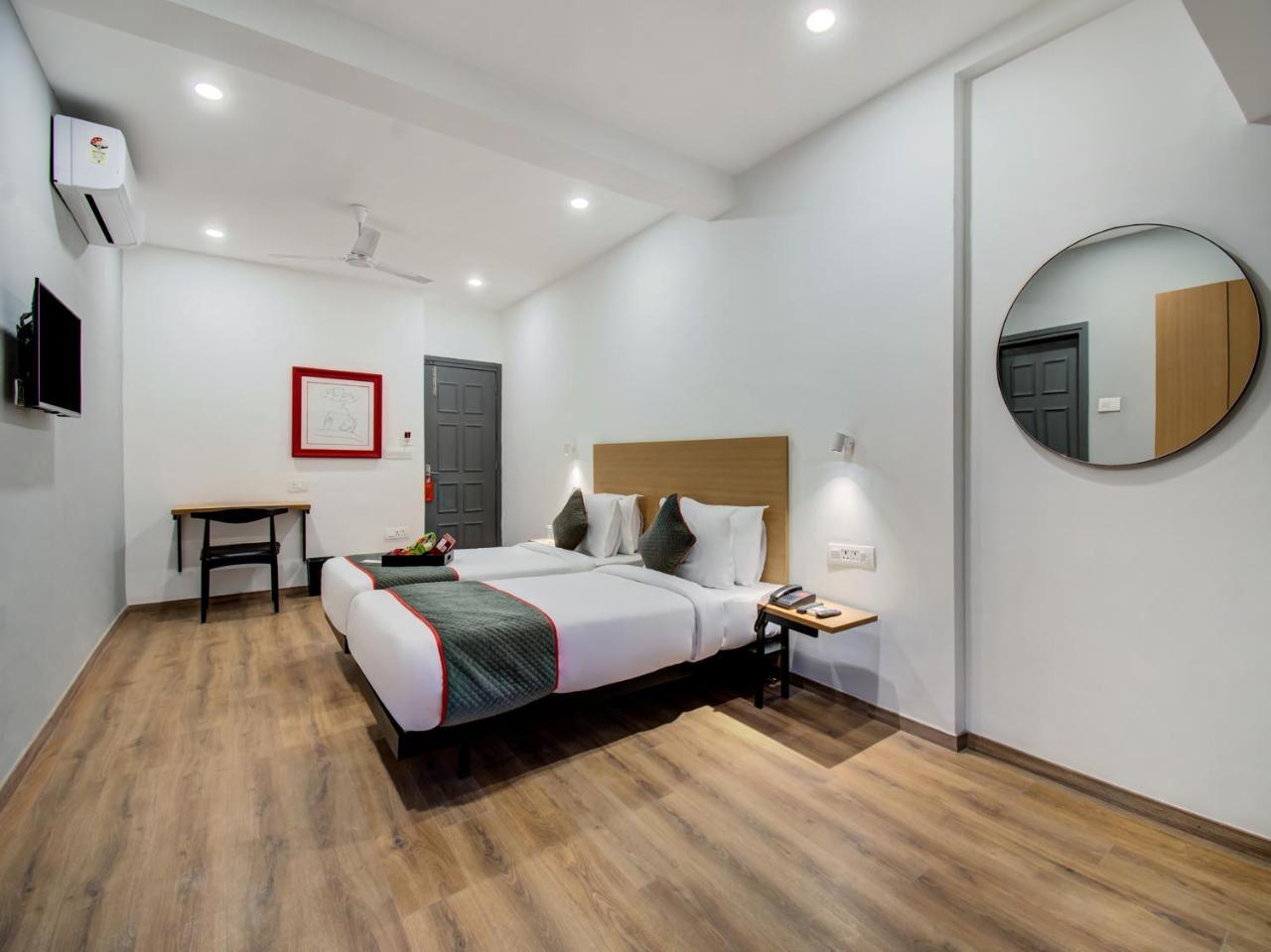 Oyo Townhouse 66 Nagpur Station Ca Road Otel Dış mekan fotoğraf