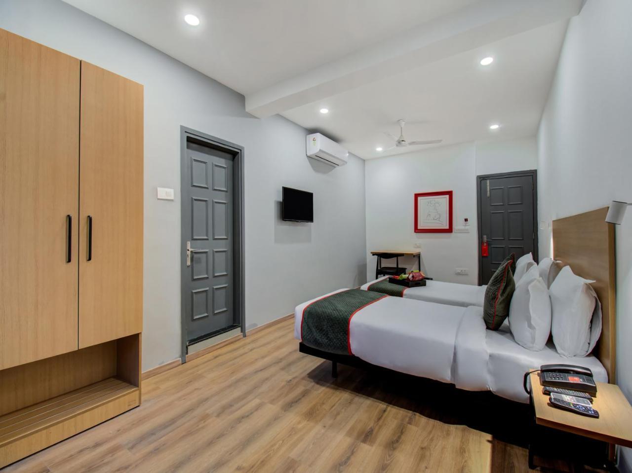 Oyo Townhouse 66 Nagpur Station Ca Road Otel Dış mekan fotoğraf