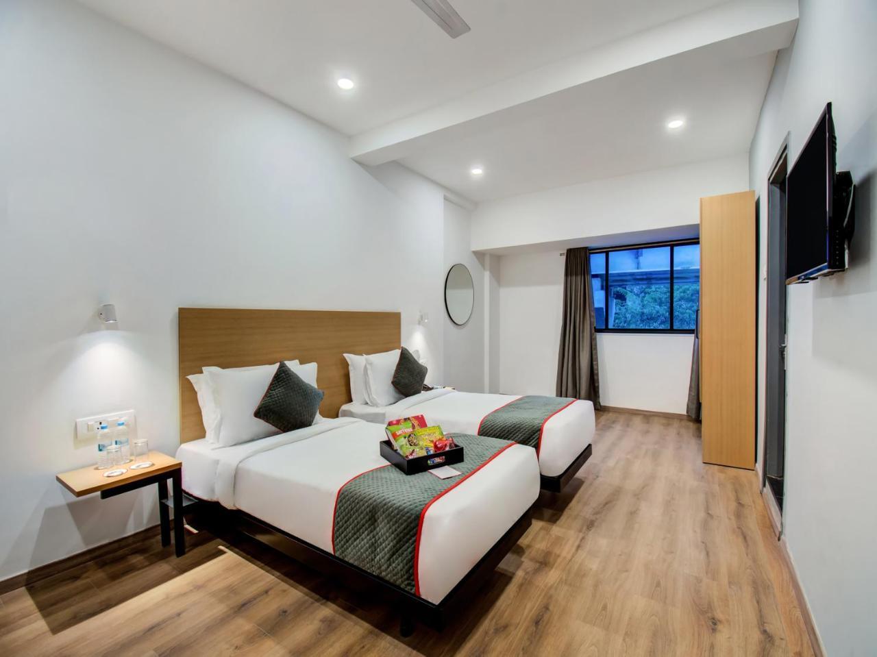 Oyo Townhouse 66 Nagpur Station Ca Road Otel Dış mekan fotoğraf